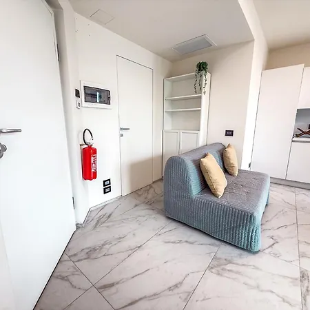 Jeneau Al Mare Con Posto Auto Rif A825